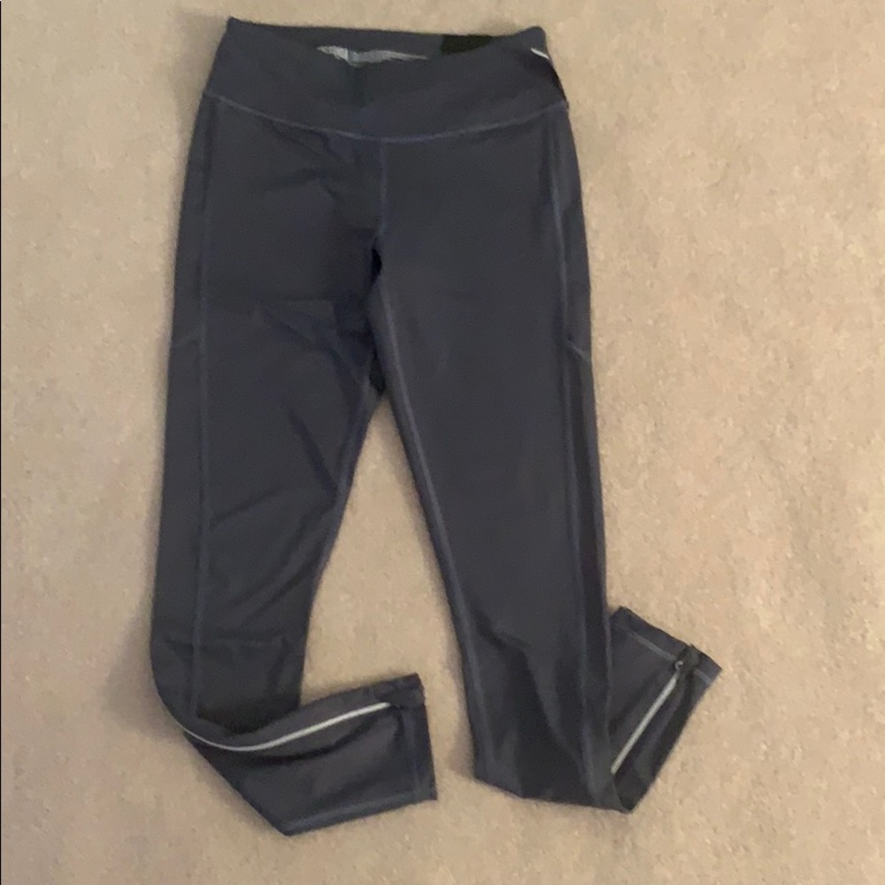 Victoria’s Secret Sport knockout workout tight